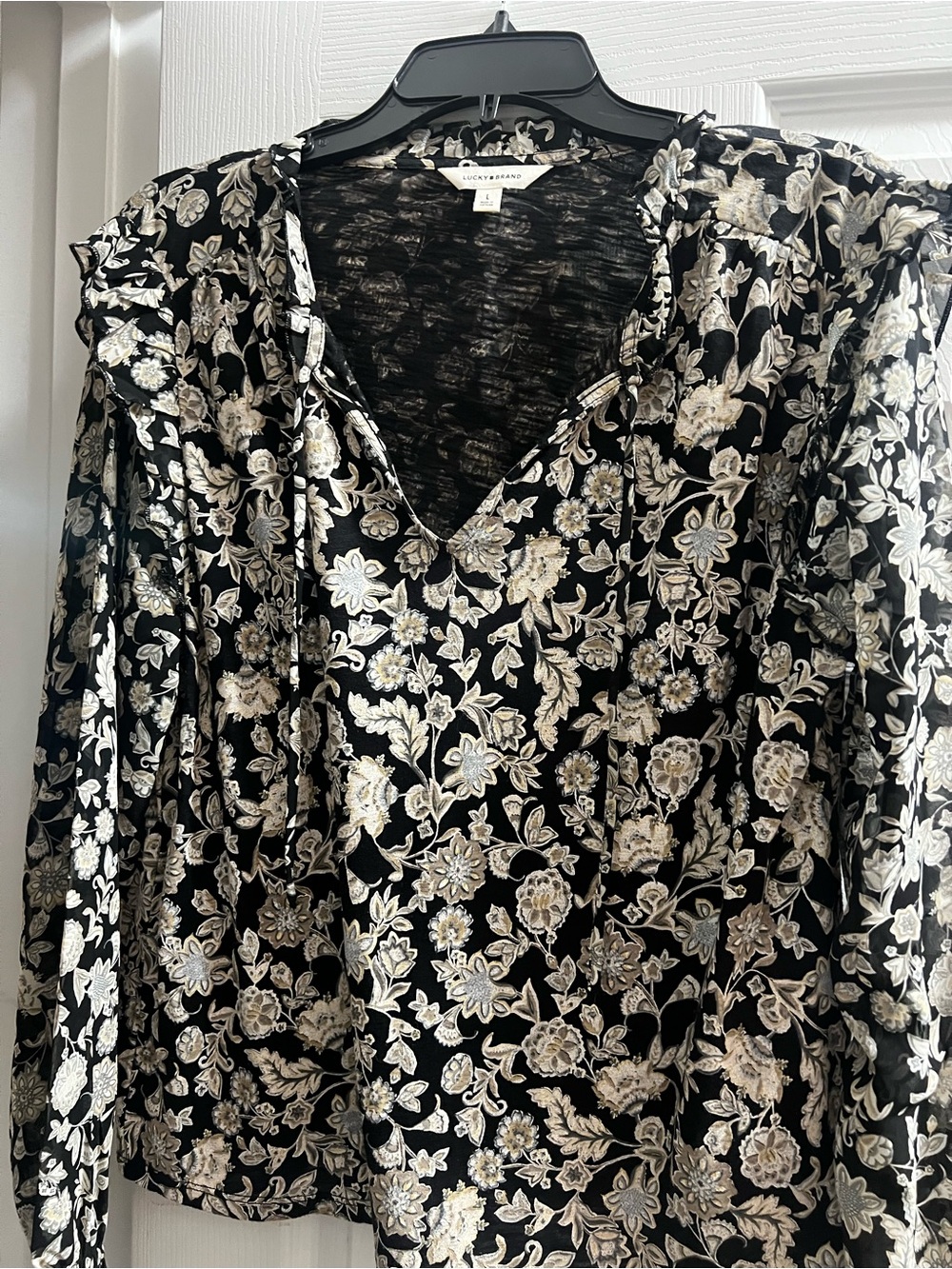 Lucky Brand Black Floral V-Neck Blouse with Cream Accents